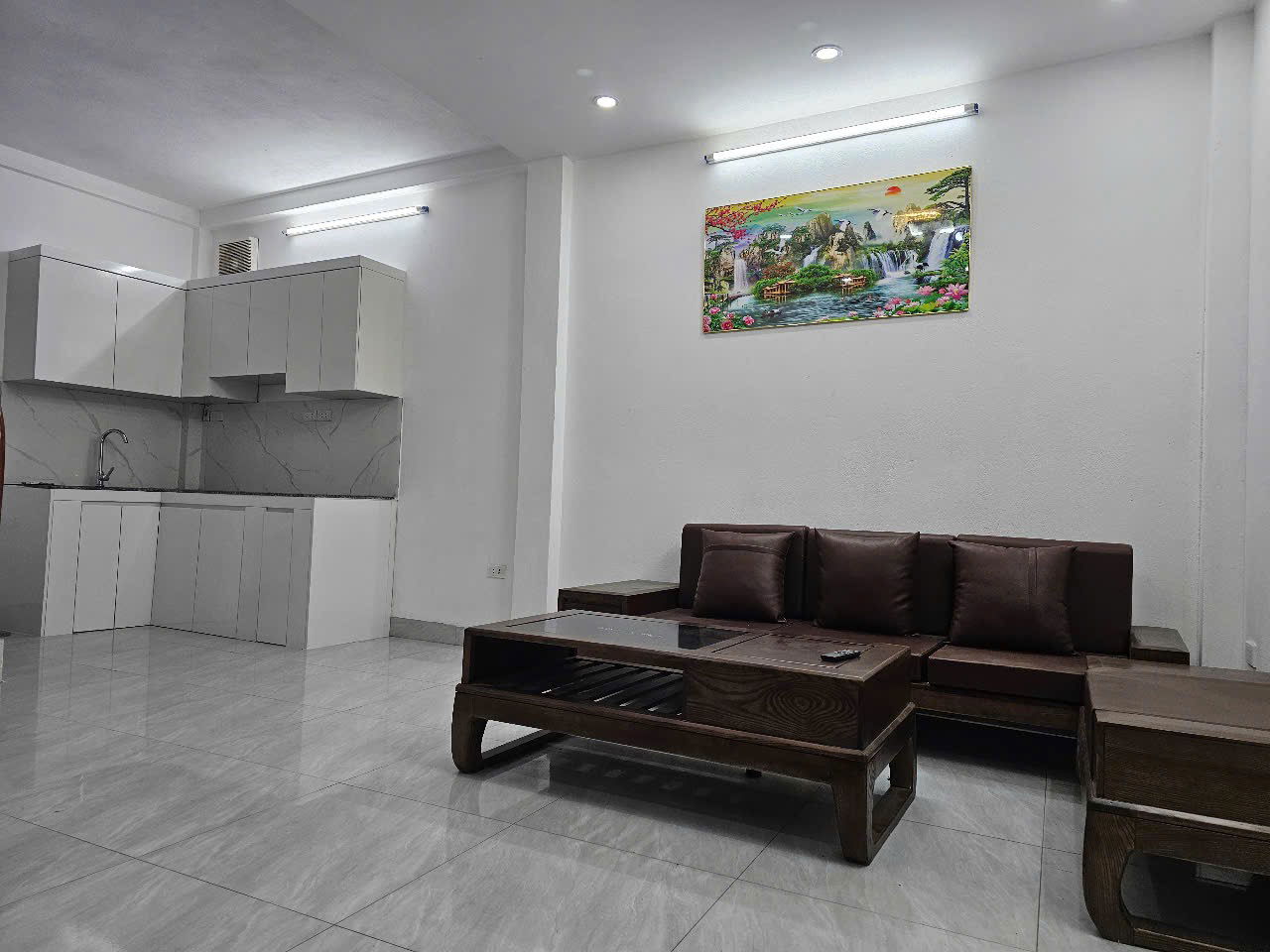 Bán Nhà Minh Khai. Hai Bà Trưng. Ô Tô. DT 35m2. MT 6,6m. 2 Tầng. Giá 5,48 Tỷ. - Ảnh chính